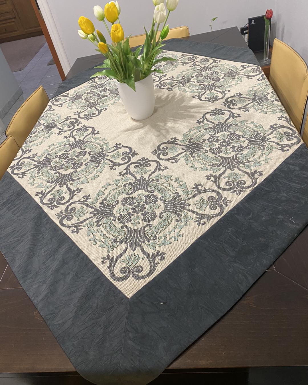 344707032_9962229167136172_3912832934613642777_n Μετρητό κέντημα καρέ σε διάσταση 1.10 * 1.10μ (Χωρίς την φάσα) - Imagen 1