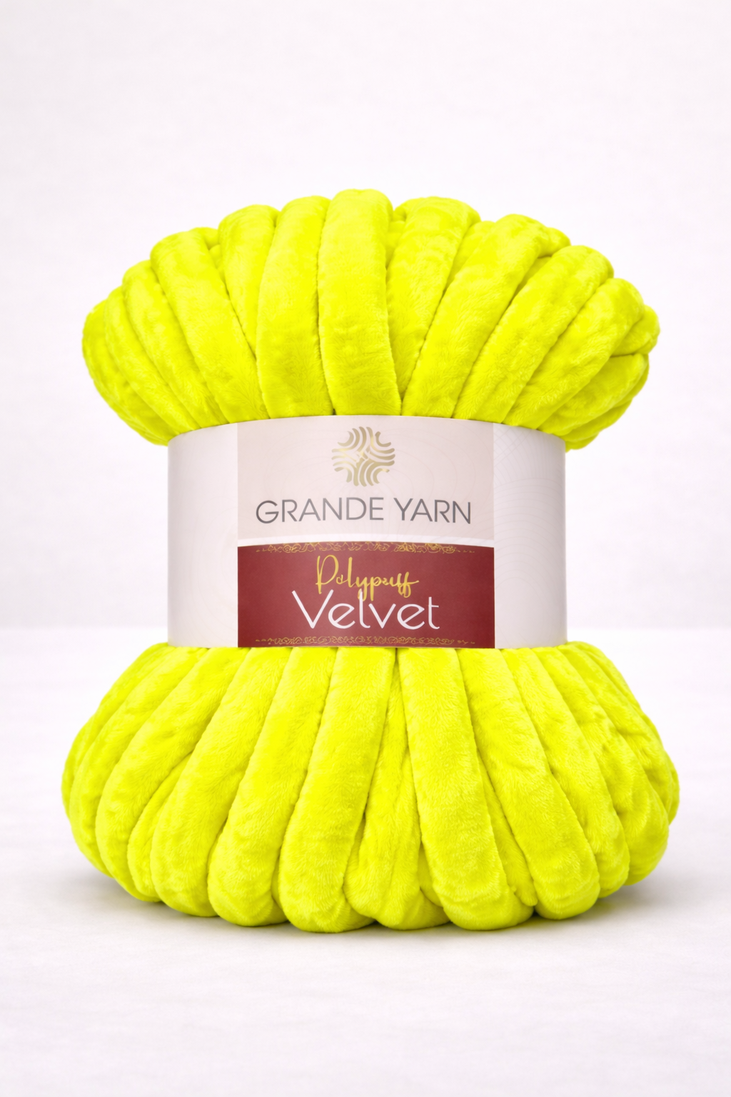 ChatGPT Image 27 Φεβ 2026, 04_13_47 μ.μ. Velvet - Yellow Neon type. Marshmallow - Imagen 1