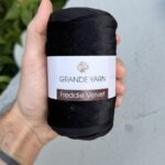 Freddie Velvet - Black