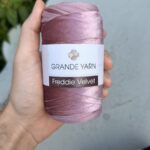 Freddie Velvet - Pink Powder