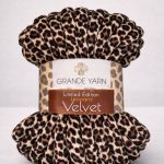 Velvet - Leopard-skin no. 2 type. Marshmallow